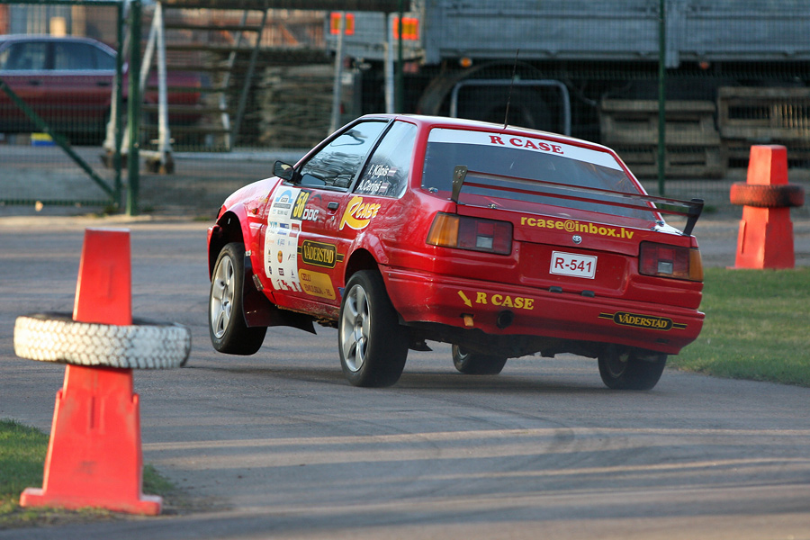 [Image: AEU86 AE86 - One Heck of a AE86 Rally Car.]